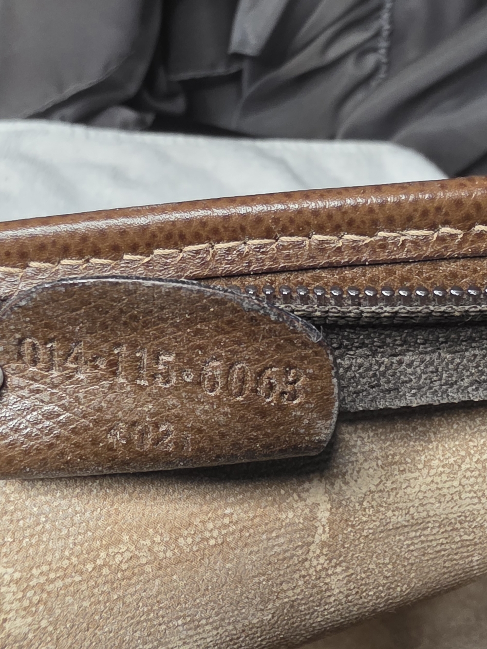Authentic Vintage Gucci GG Supreme Canvas Clutch With COA 10.5x7 🤎🔥 - Picture 11 of 12